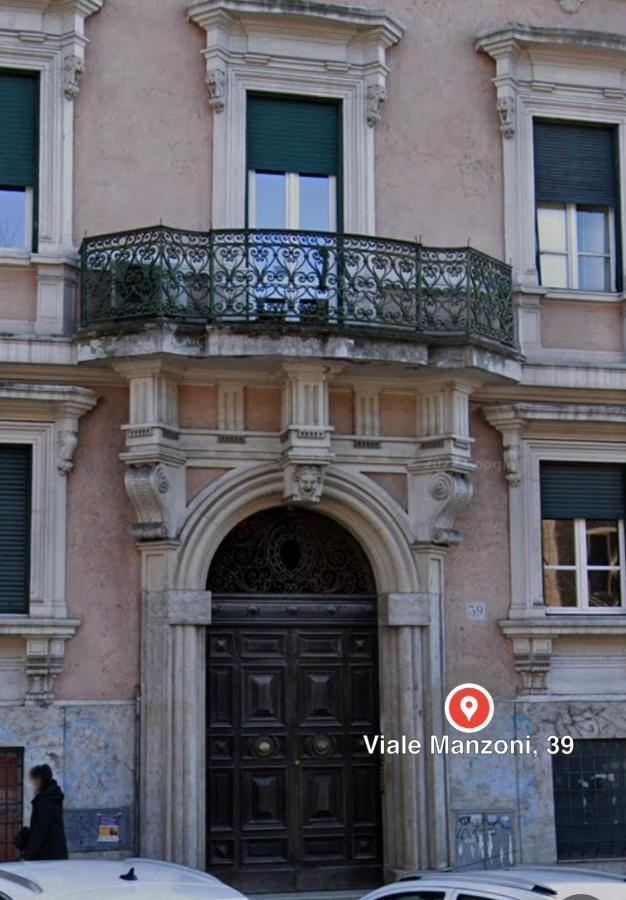 Apartment Marcantonio Rome: Colosseum For Groups Rome
