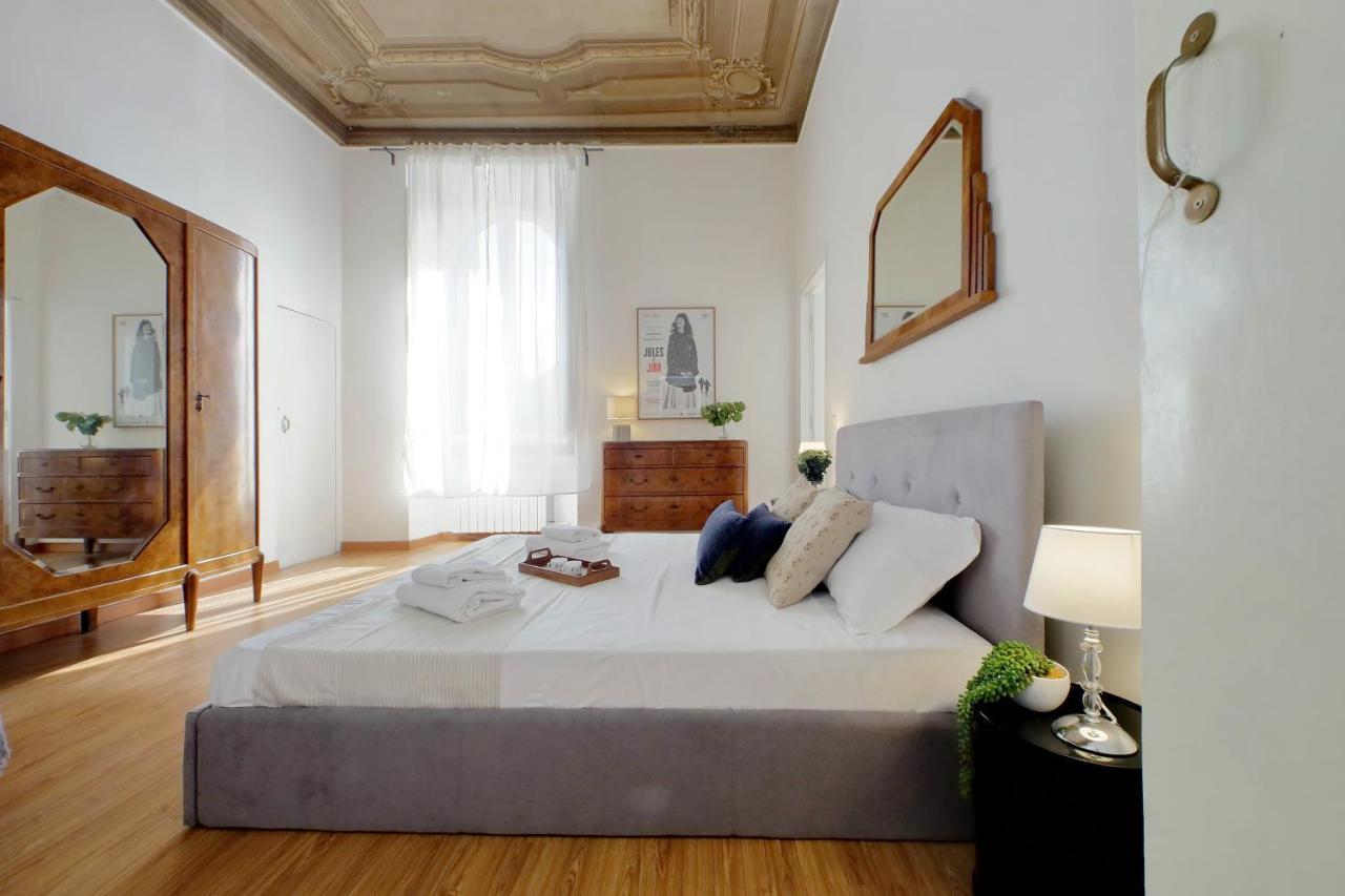 Cavour 2 Bedrooms Appartamento Roma
