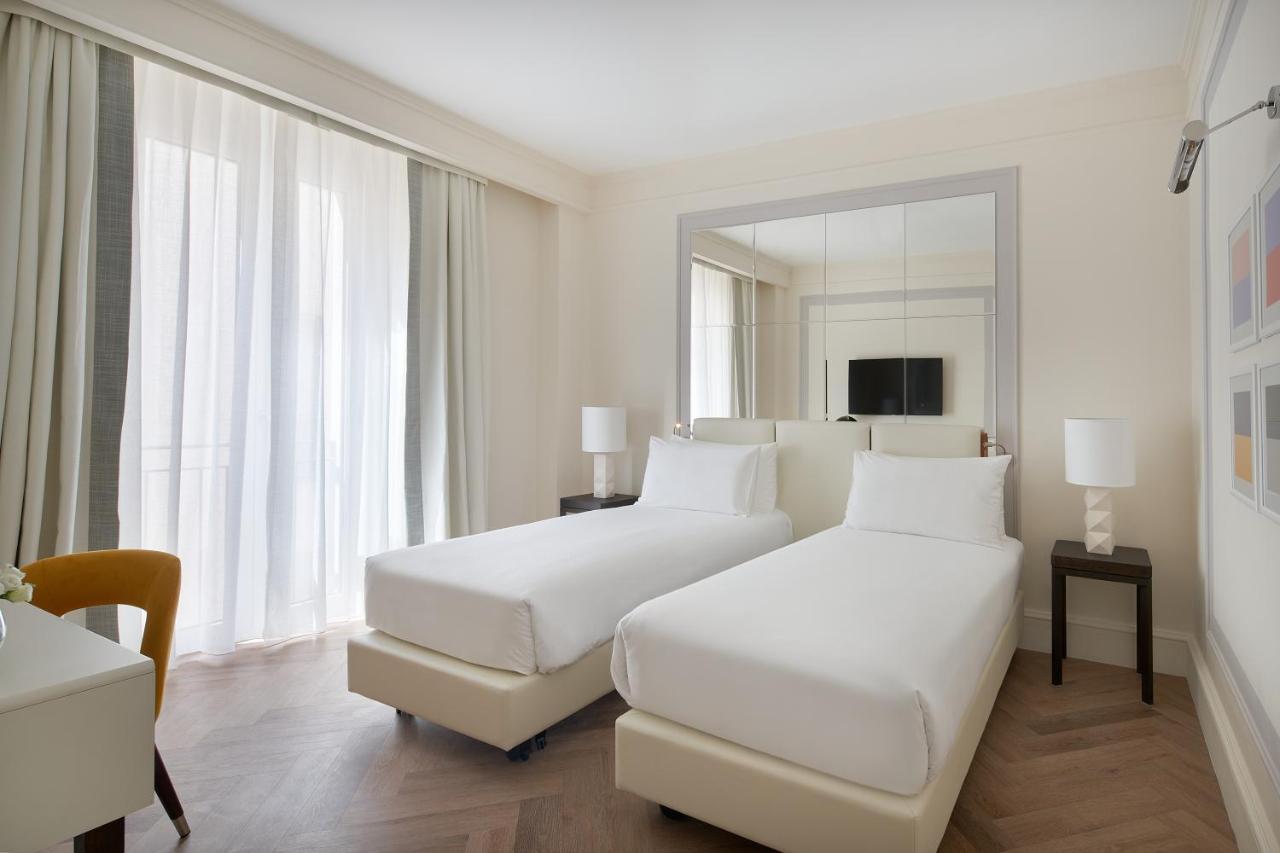 Trastevere 4* Rome
