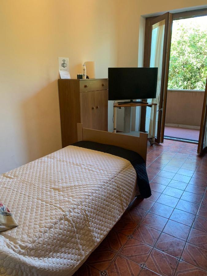 Guest house Castel Di Leva House