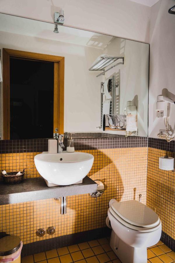 Domus Cavour Bed & Breakfast Rome