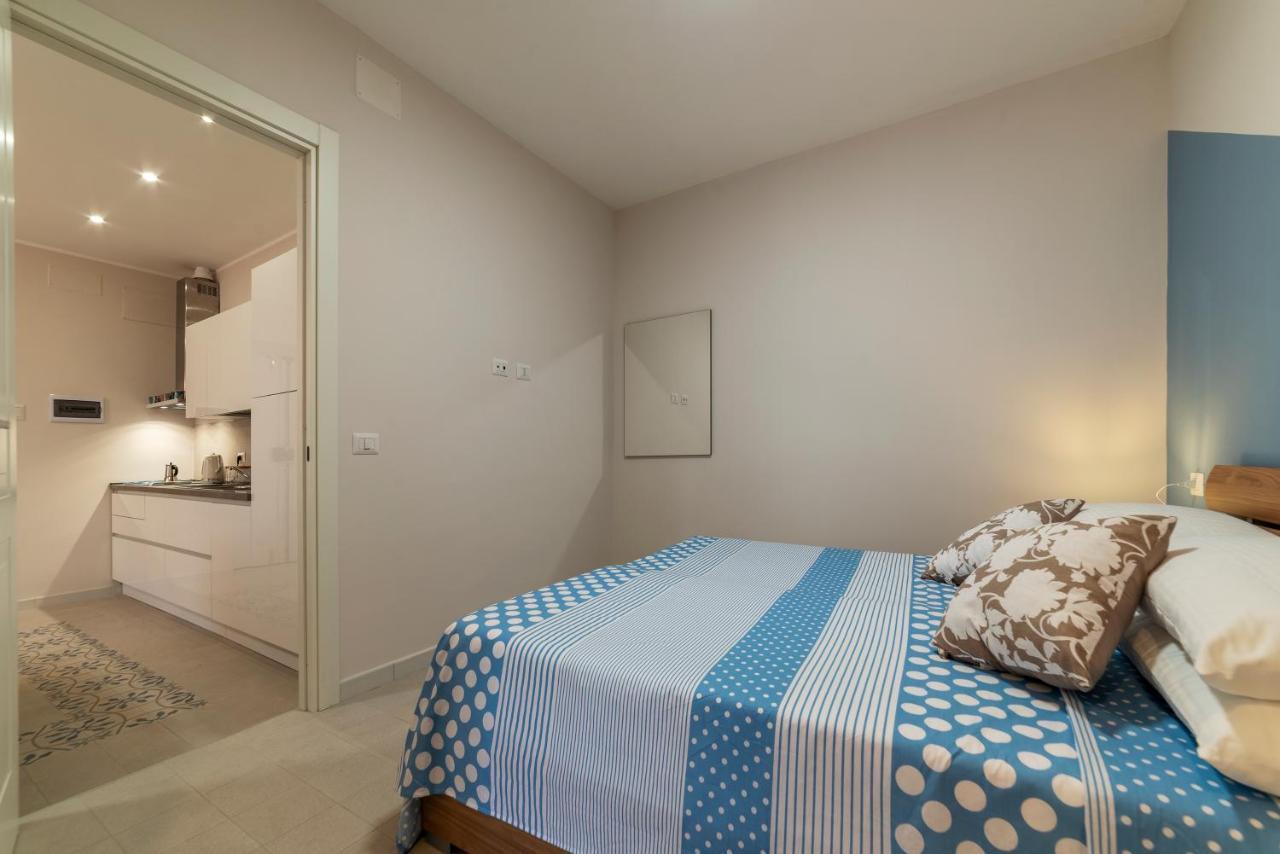 Blu Novecento Apartment *