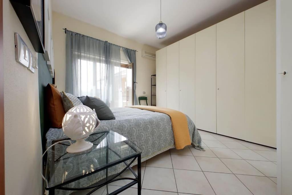 Relax Rome: Balcony Flat Near Gemelli Station *