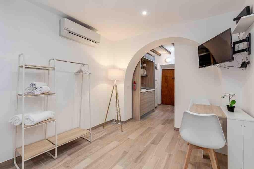 Spanish Steps Loft Holiday home