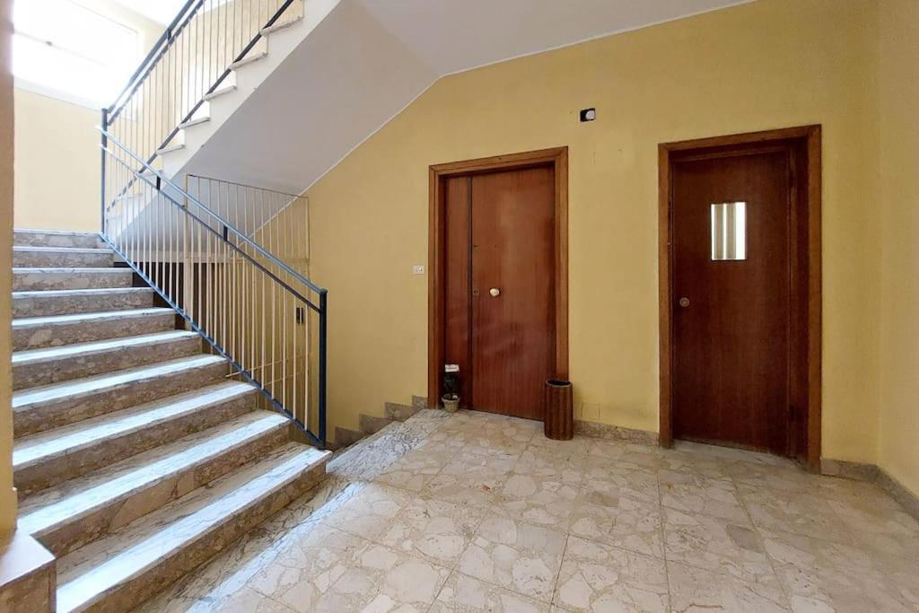 Apartment Relax Rome: Balcony Flat Near Gemelli Station Rome