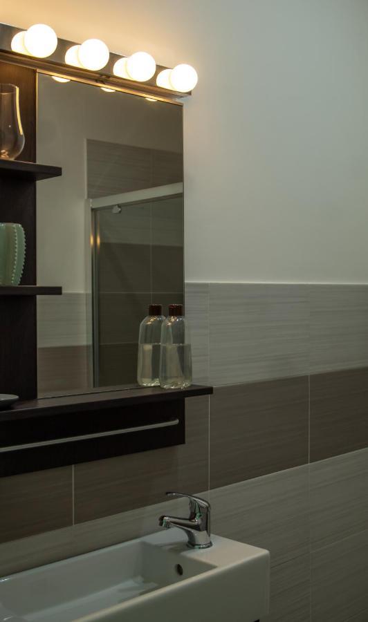Fcr Vacanze Romane Apartment