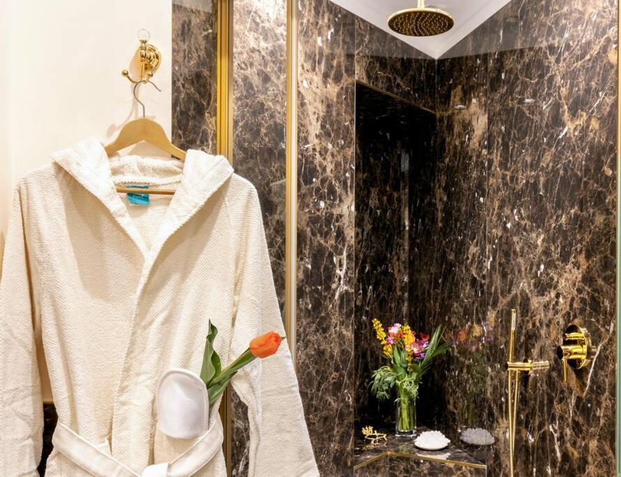 Apartment Atticus Luxury Studio In The Heart Of Ancient Rome