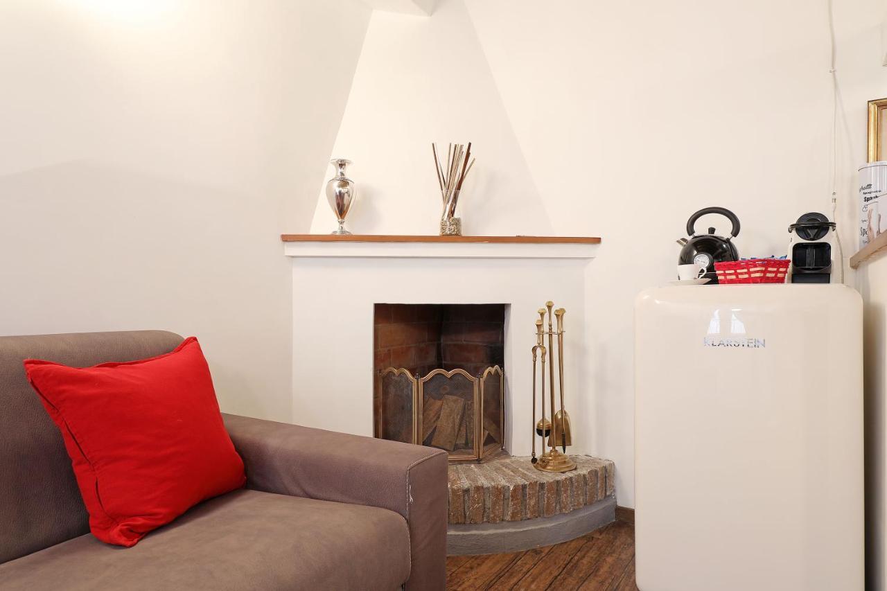 Loft In Termini-colosseum Apartment