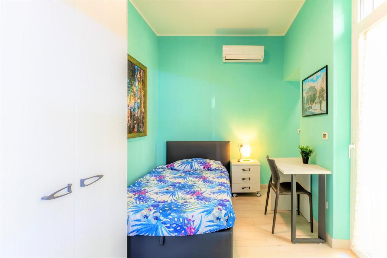 Hostly - Art & Color Midtown - 3br 2ba Apartment