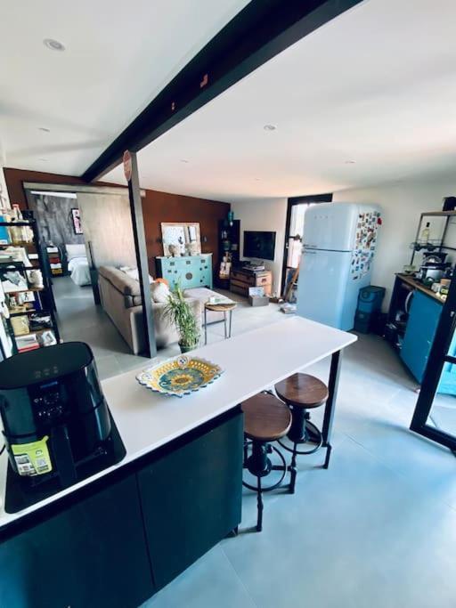 Industrial Loft Nella Periferia Di * Rome