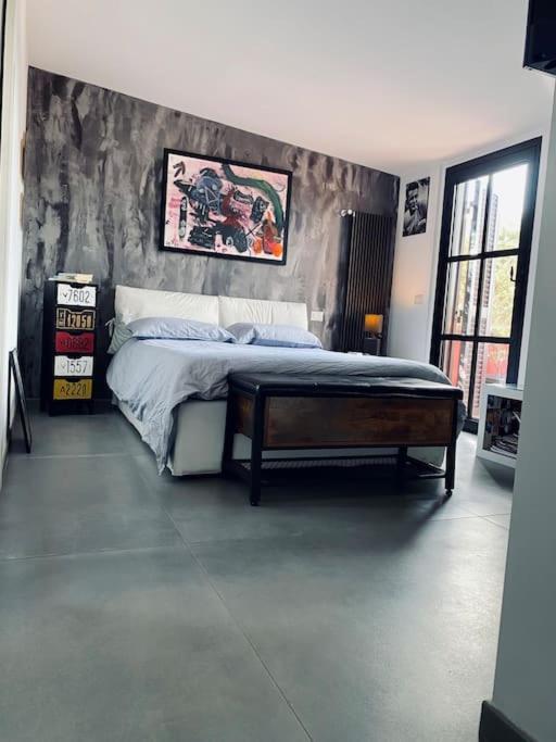 Industrial Loft Nella Periferia Di Apartment Rome
