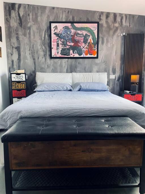 Industrial Loft Nella Periferia Di Apartment Rome