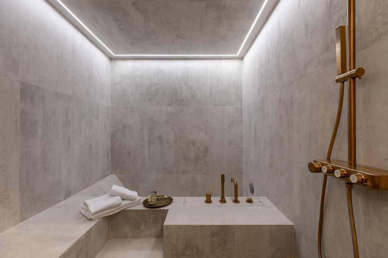 Iflat Luxury And In The Heart Of Trastevere Apartment