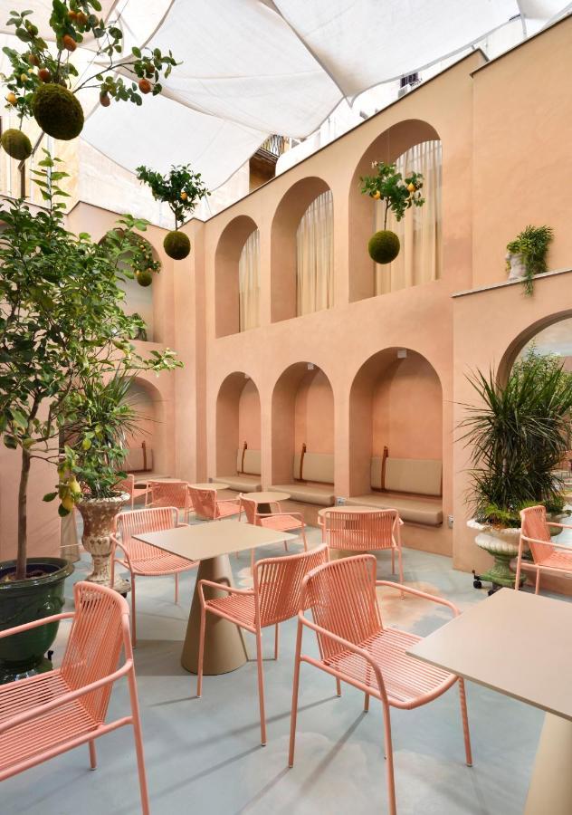 Leon's Place Hotel 4*