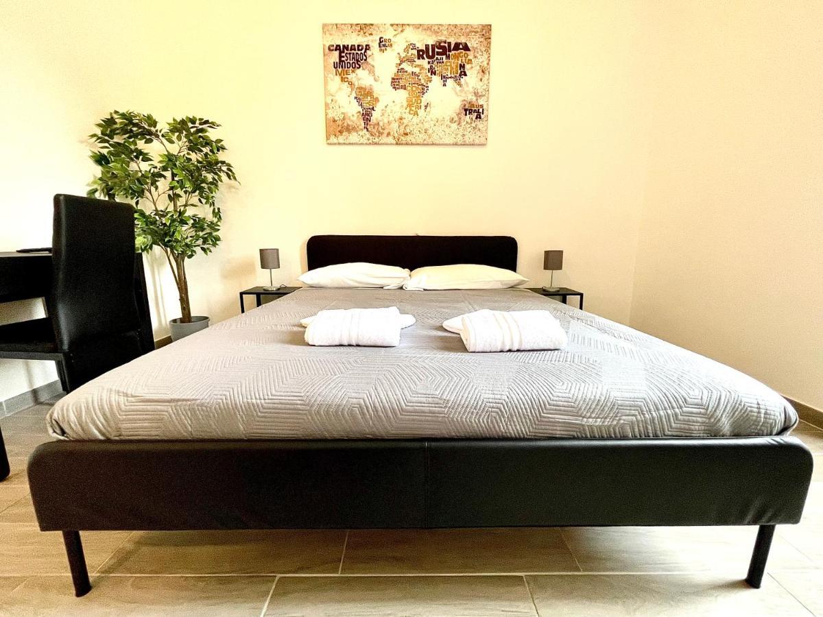 Guest house Colosseum *