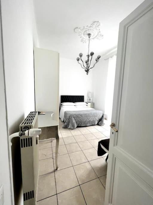 Virginia - Stazione Termini Apartment Rome