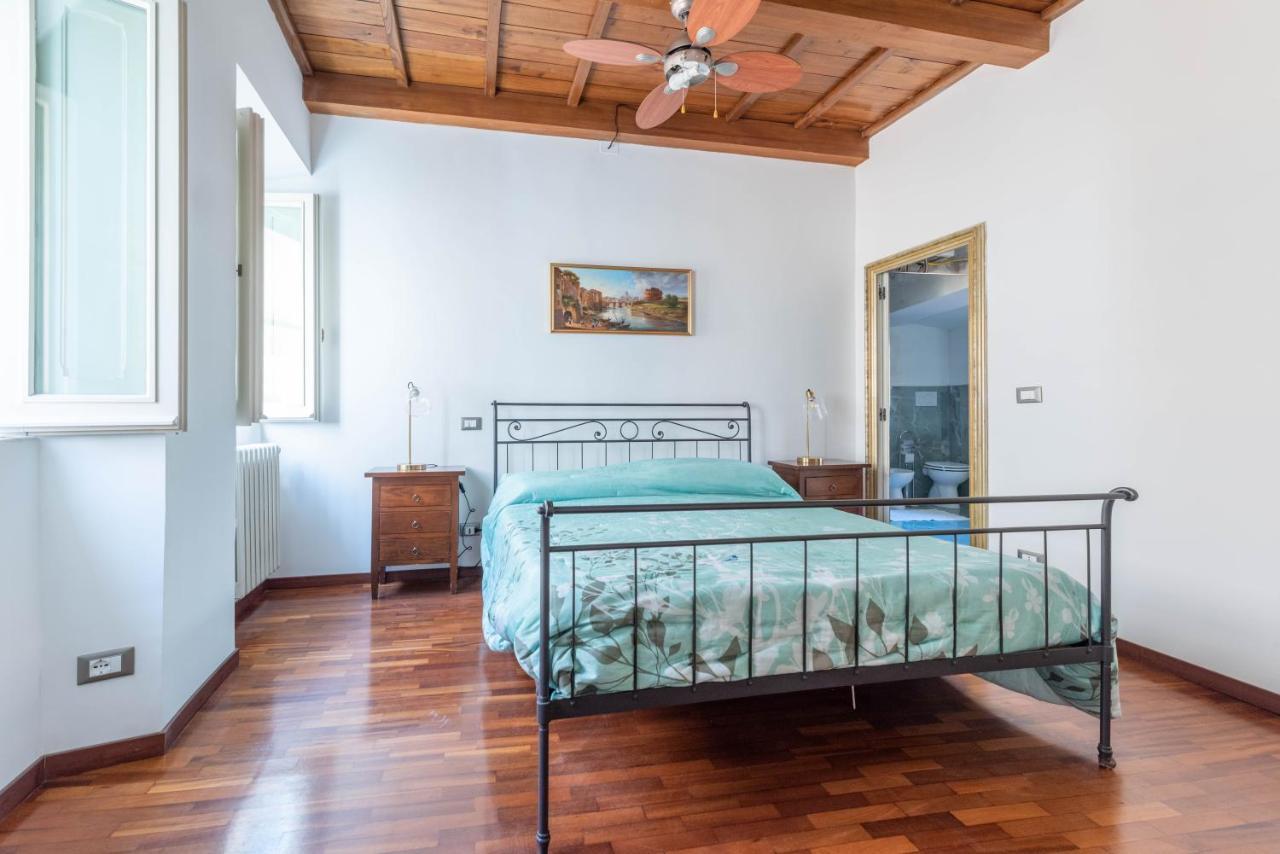 Apartment Bijoux Mario De Fiori Stayinrome Rome