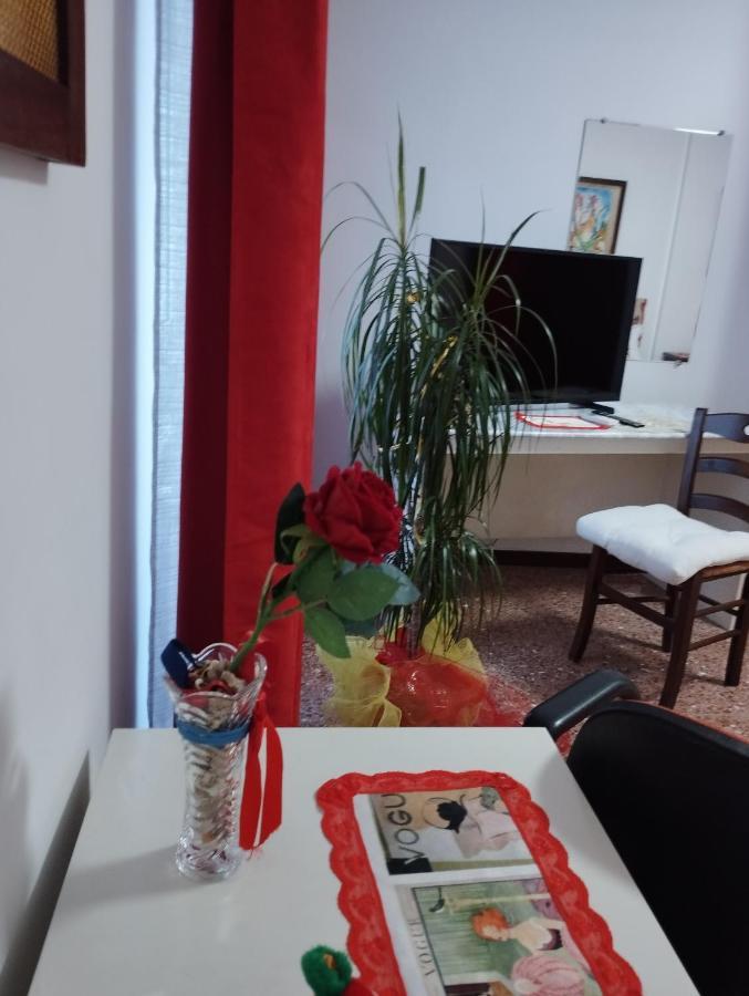 Casa D'arte Mary Apartment