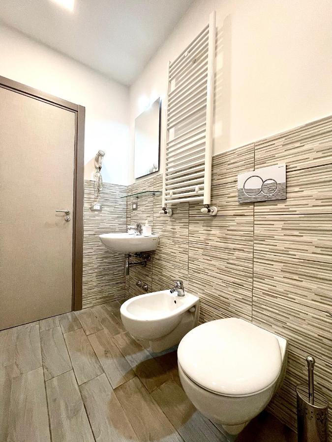 Colosseum Guest house *