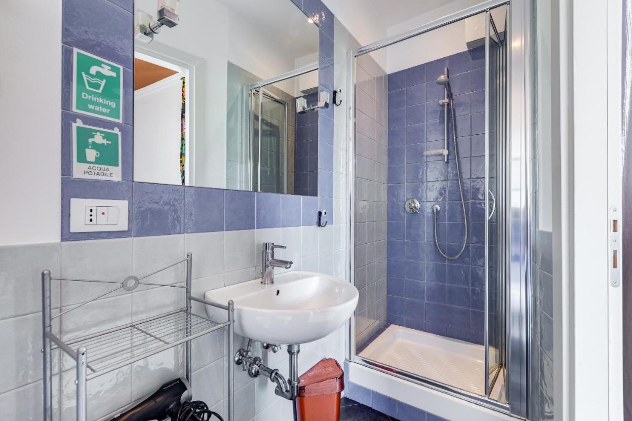 San Pietro 3 E Bagno In Camera Apartment *