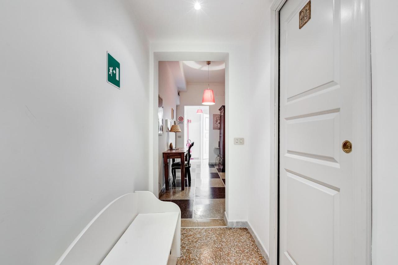 San Pietro 3 E Bagno In Camera Apartment Rome