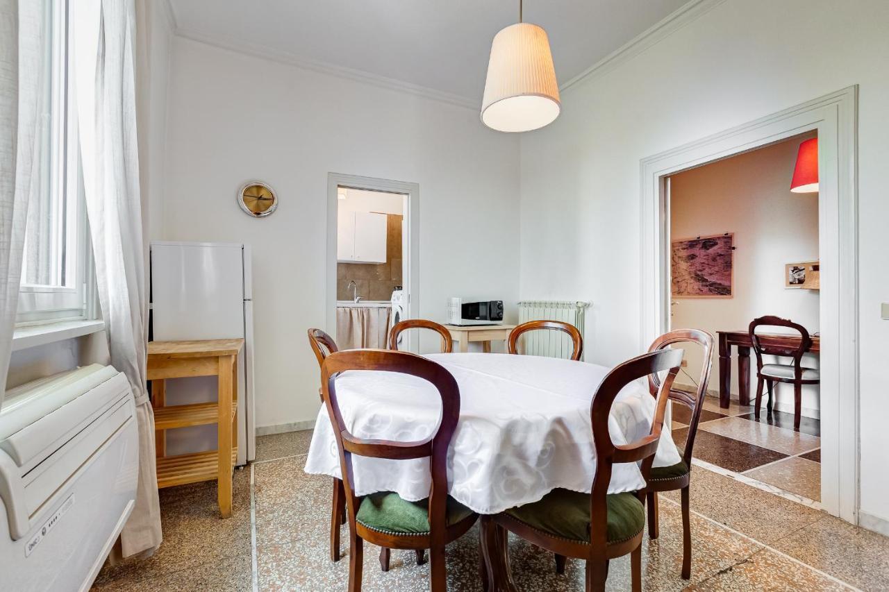 San Pietro 3 E Bagno In Camera Apartment *