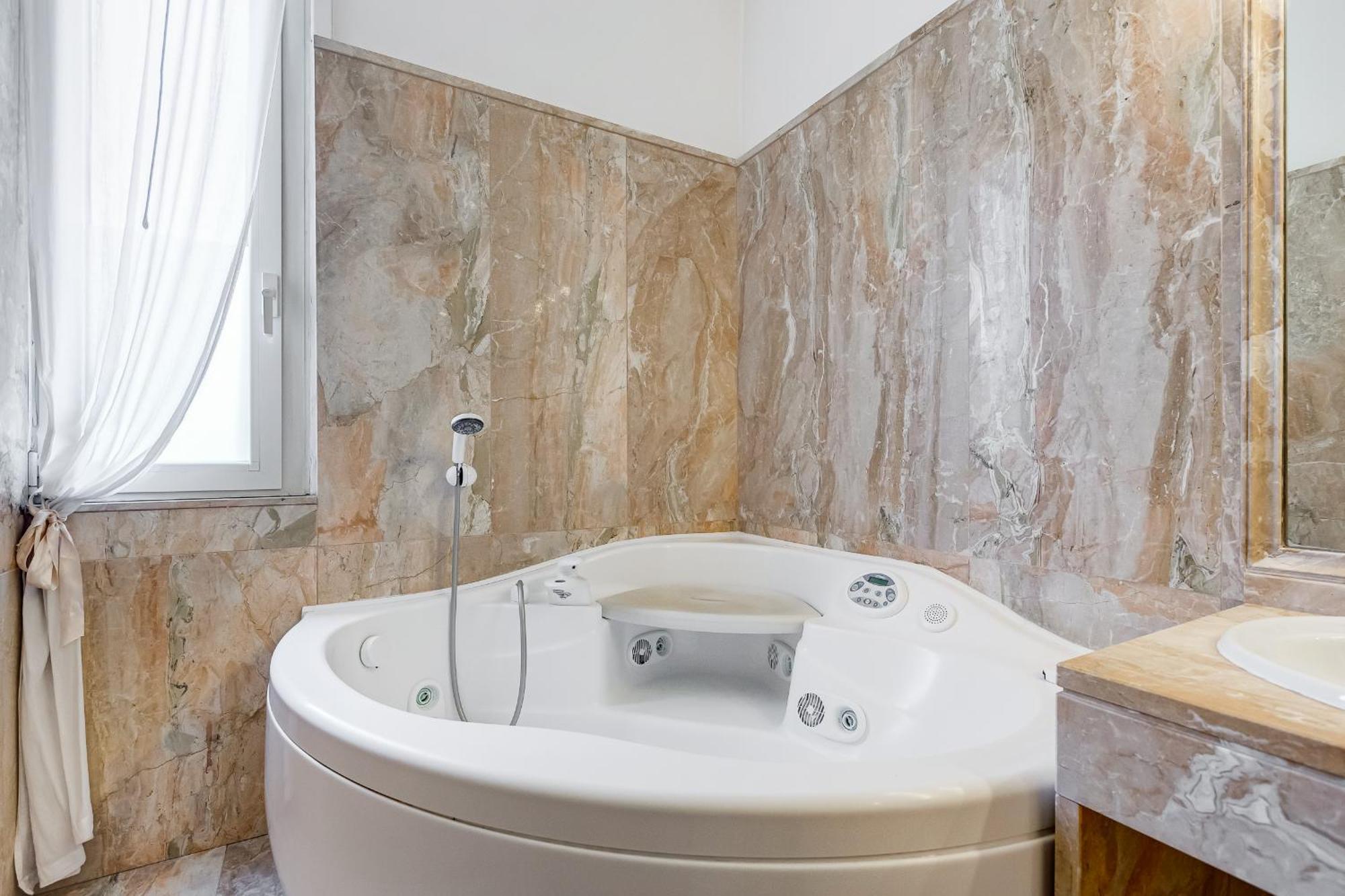 San Pietro 3 E Bagno In Camera Rome