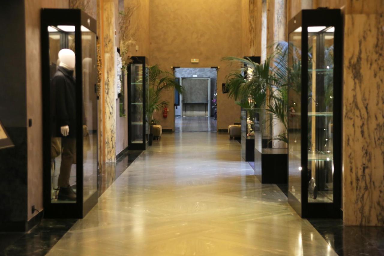 Th - Carpegna Palace Rome