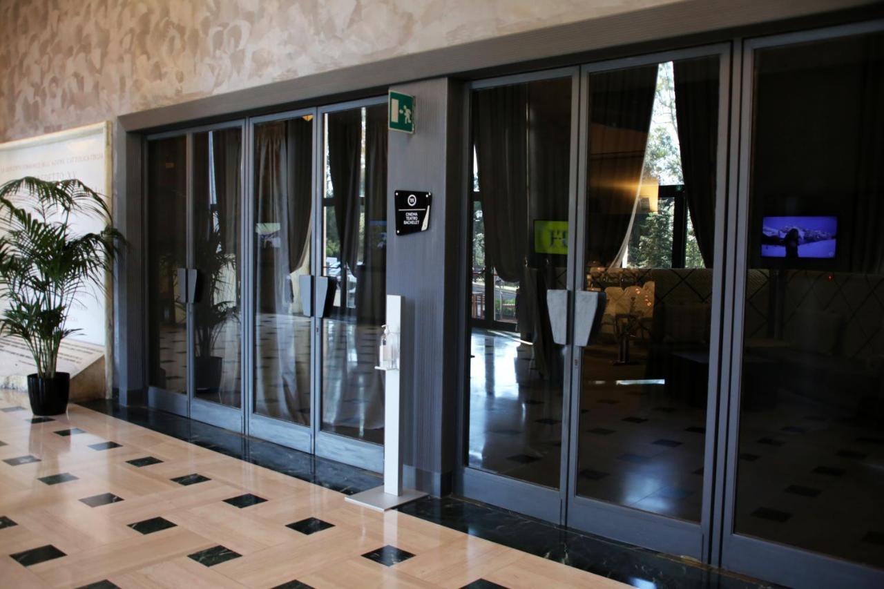 Th - Carpegna Palace Hotel Rome