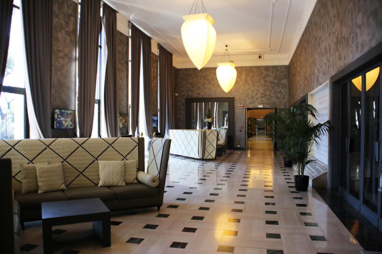 Th - Carpegna Palace 4* Rome