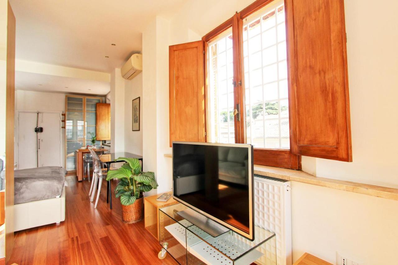 Spanish Steps View Apartment Rome