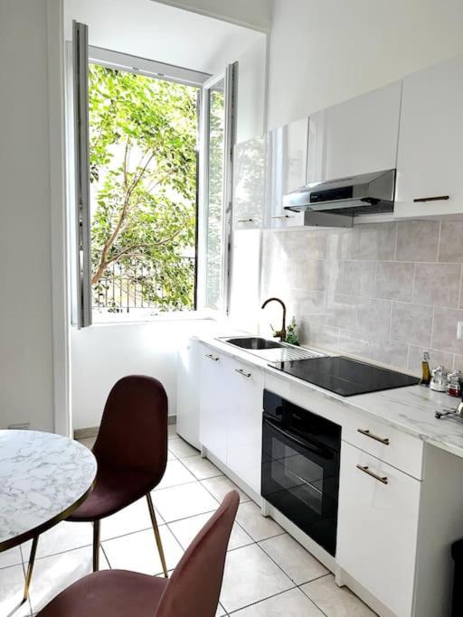 Virginia - Stazione Termini Apartment Rome