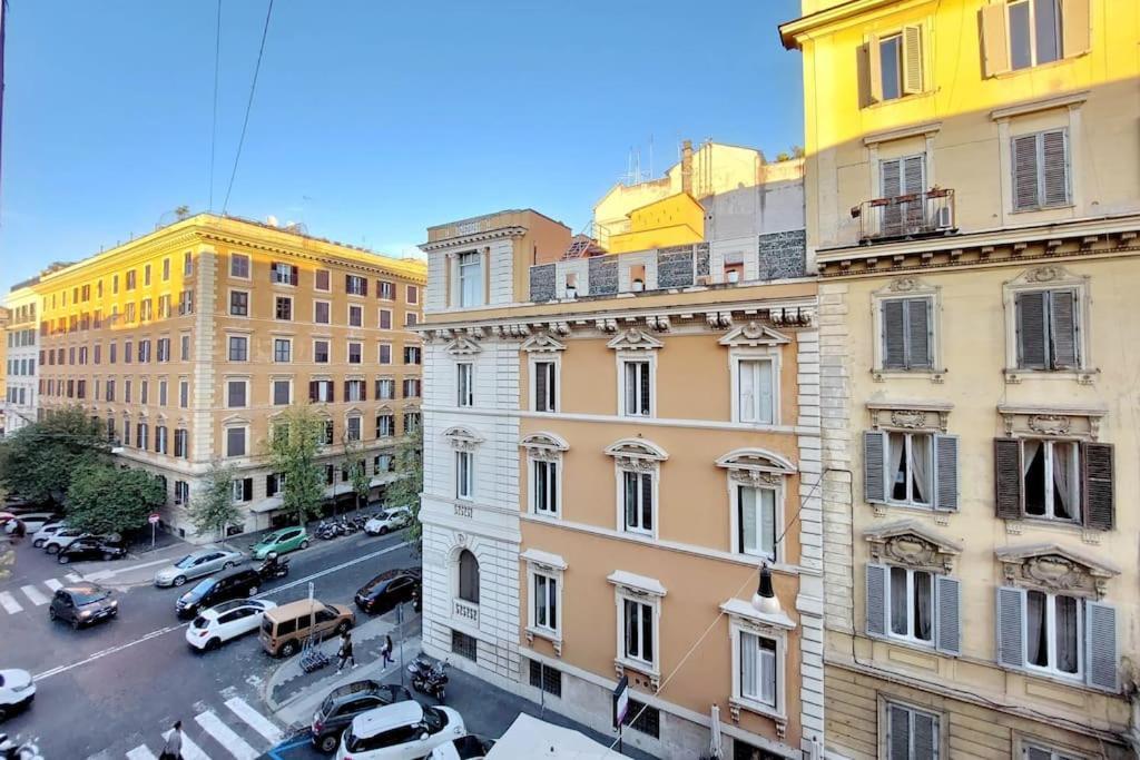 Leto Apartment