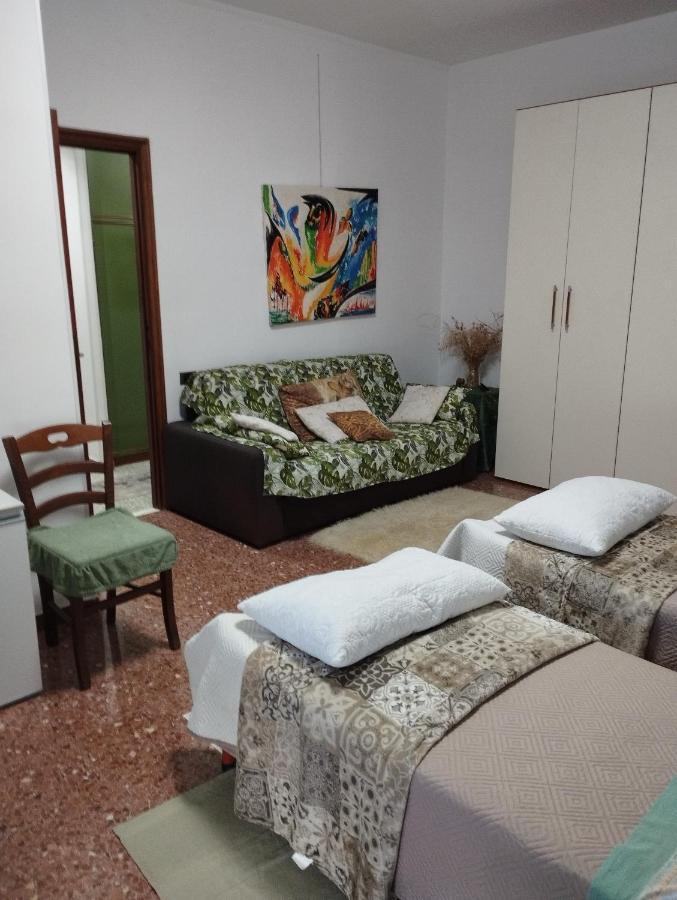 Casa D'arte Mary * Rome