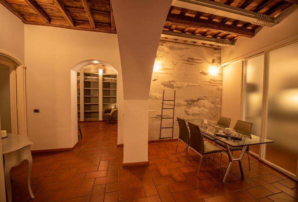 Anna Trevi 52 Luxury Appartamento Roma