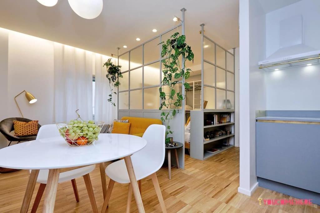 Ych-renovated And Design Flat Close To The Center *