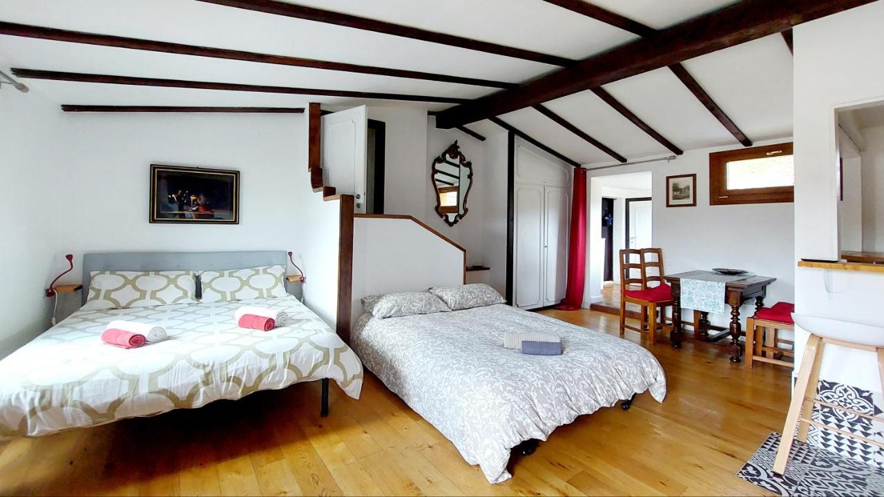 Apartment Mattia's Penthouse - View Over Trastevere Roofs Rome