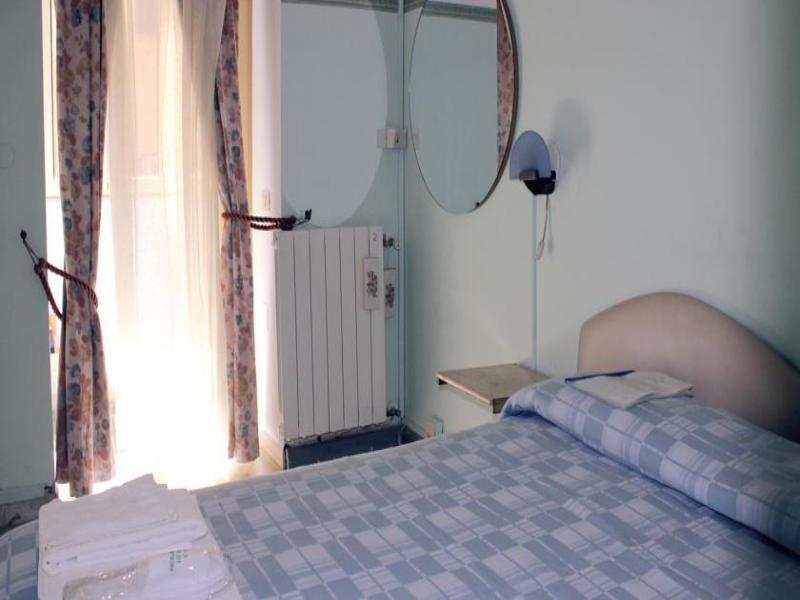 Alessandro A San Pietro Bed 2* Rome