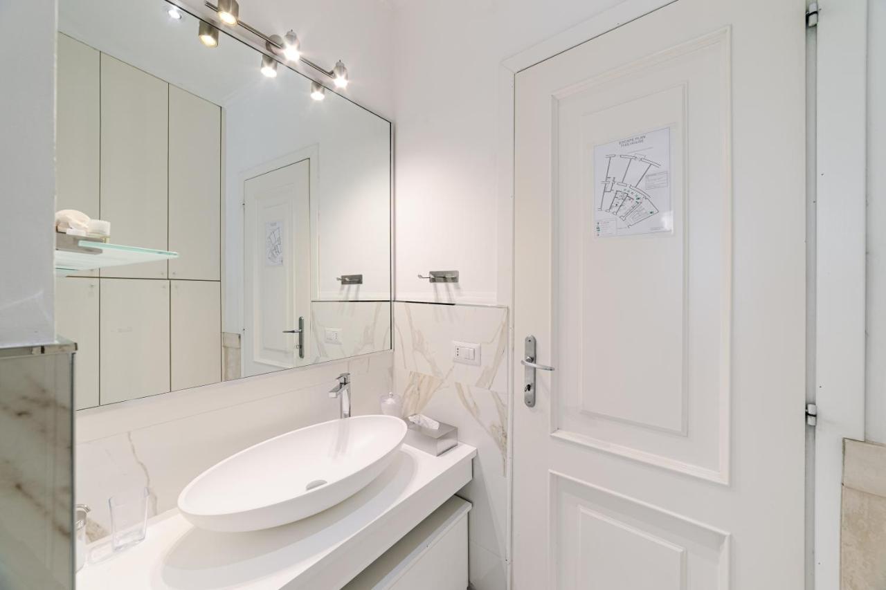 Appartamento Saint Peter House Station Roma