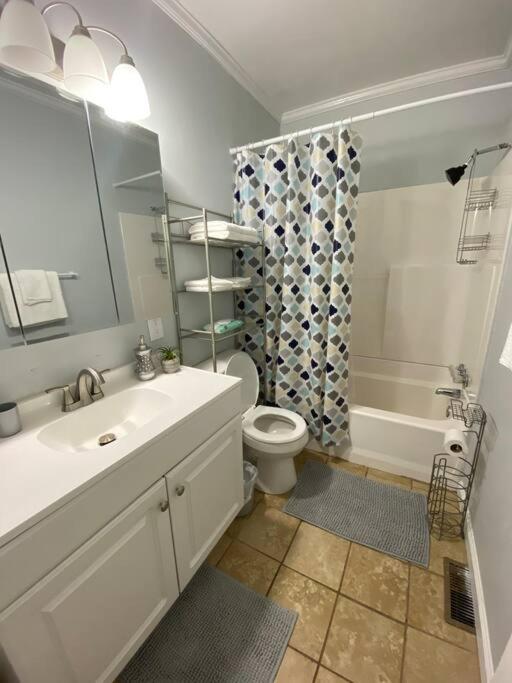 The Harrison - 3 Bedroom Gem - Smart Tvs * Rome