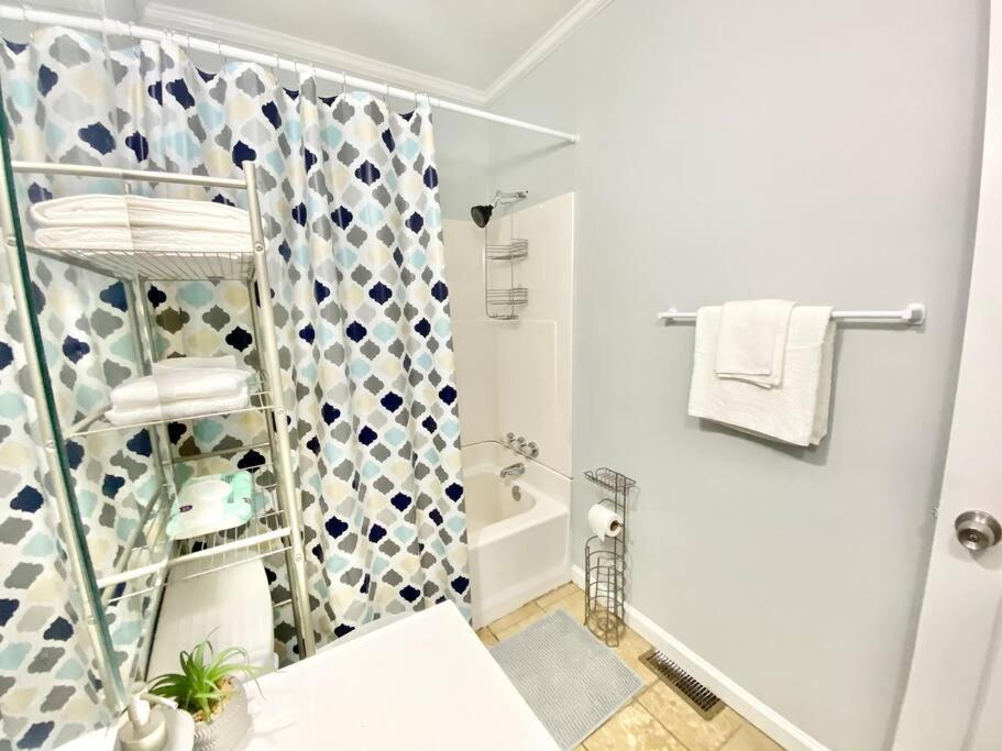 The Harrison - 3 Bedroom Gem - Smart Tvs Holiday home