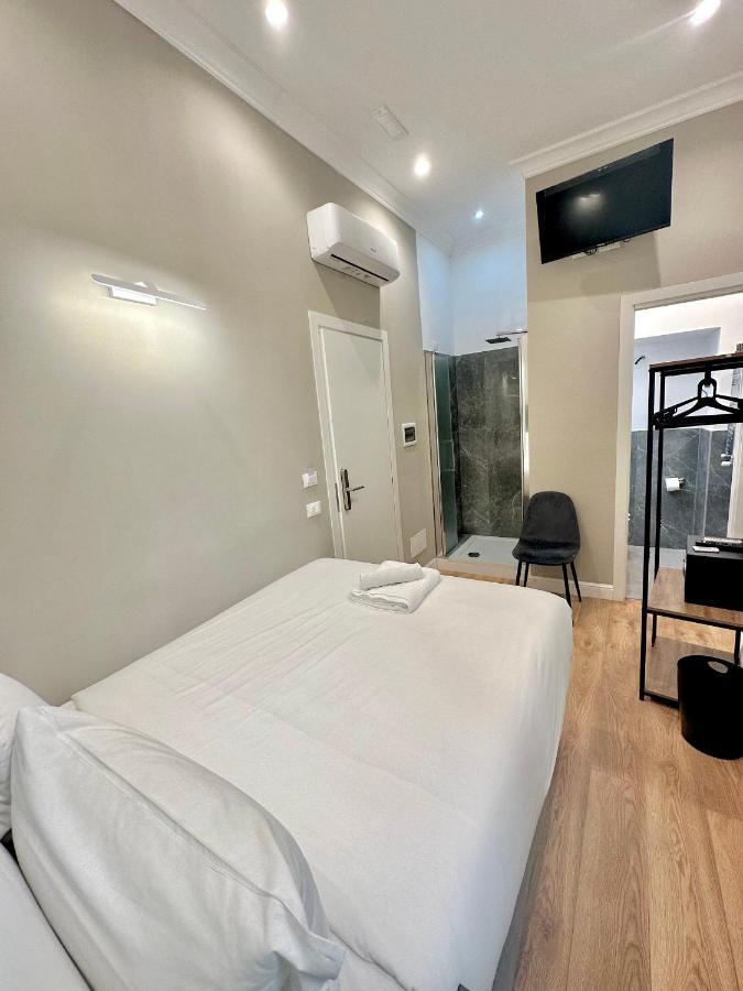 Ad Tritone Guest house Rome