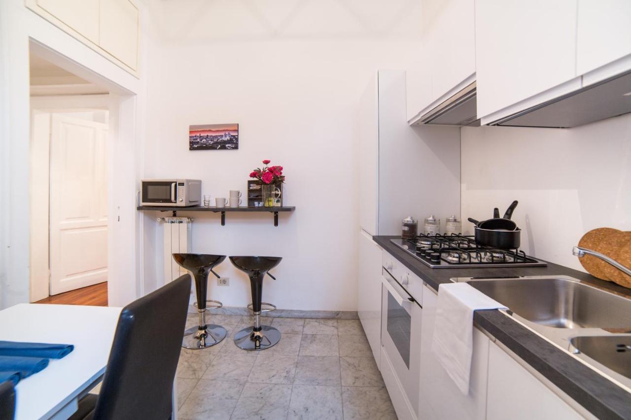 Spacious With Sunny Terrace Near Vatican Appartamento Roma