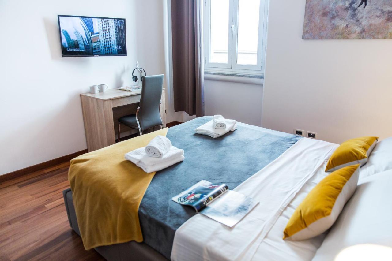 Spacious With Sunny Terrace Near Vatican Appartamento