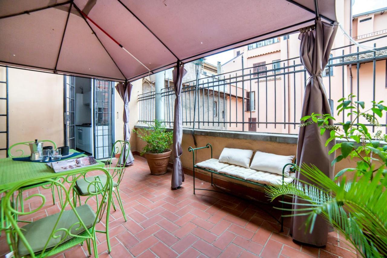 Spacious With Sunny Terrace Near Vatican Appartamento