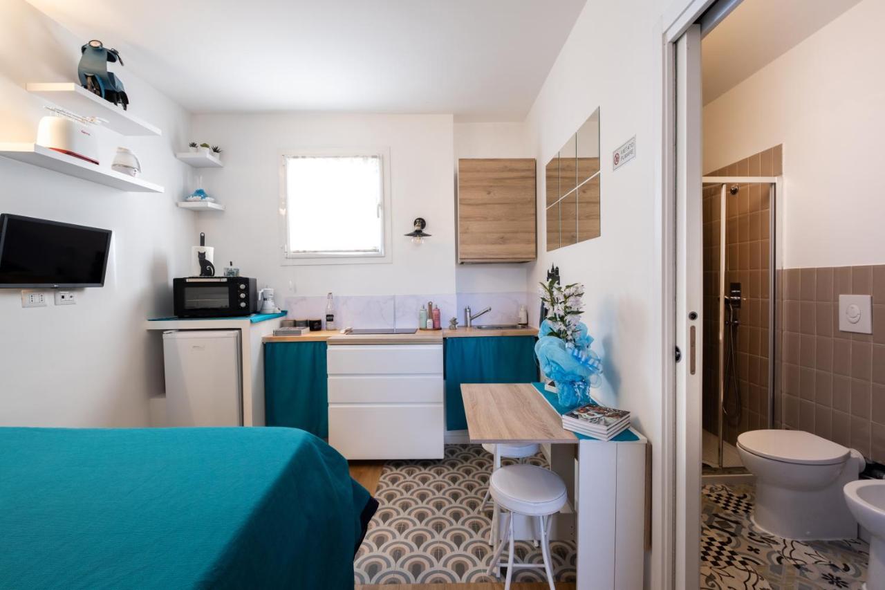Romantic Tiny House Aventino Apartment *