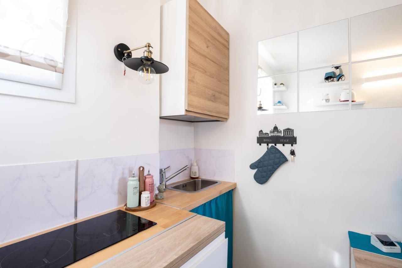 Romantic Tiny House Aventino Apartment *