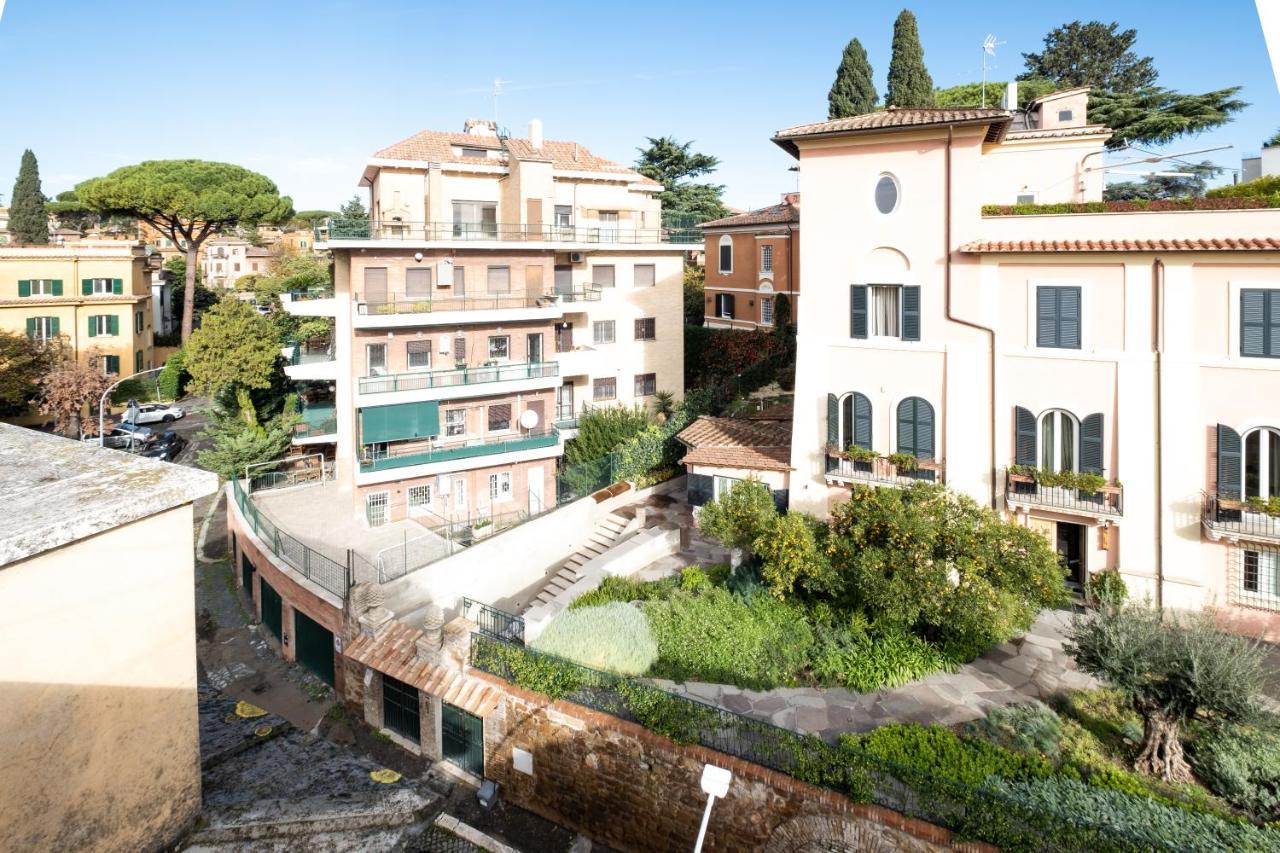 Romantic Tiny House Aventino Rome