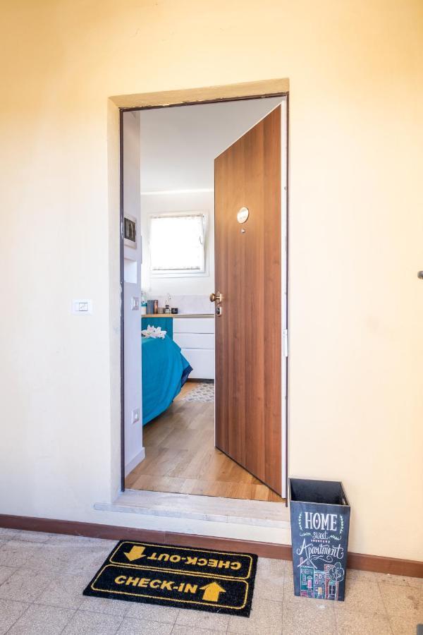 Romantic Tiny House Aventino Apartment