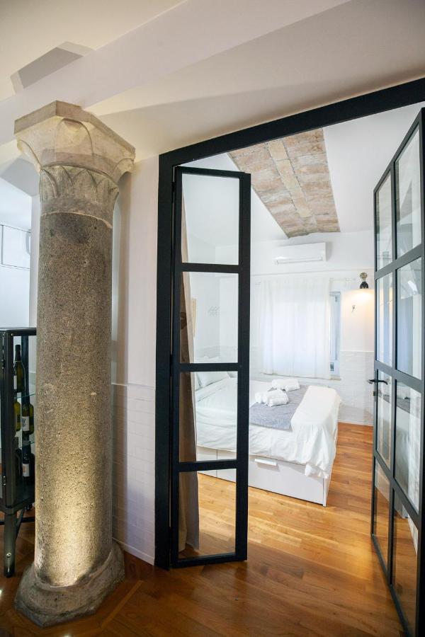 Lovely And Modern Flat Near The Colosseum Rome